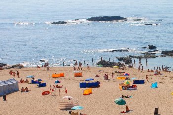 Concessionários de praia podem abrir mais cedo 